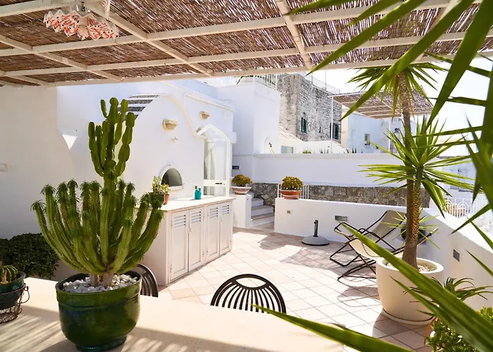 Dimora Blu Panorama - Cuore Bianco E Orizzonti Infiniti Vakantiehuis *